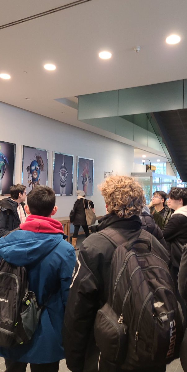 BHSS_Science's tweet photo. Next stop was a guided tour at Concordia University. Our students got to see many buildings including the Engineering building- the only school of engineering in North America named after a female engineer! Thank you @Concordia for having us and for your awesome swag! https://t.co/w4tyG6nfUi