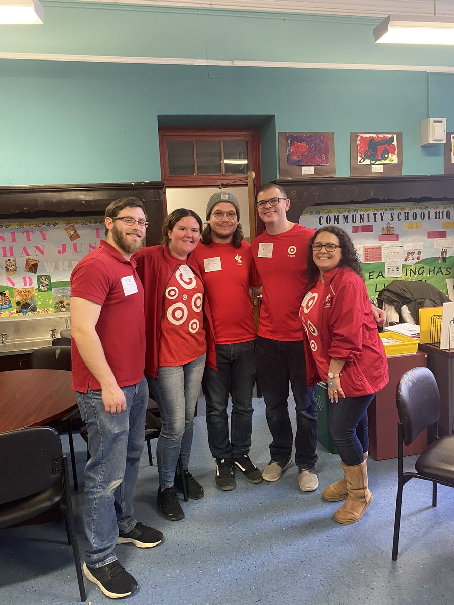 Had an amazing time celebrating Dr. Seuss birthday and Reading Across America with PS111Q in Long Island city! @the_bookfairies