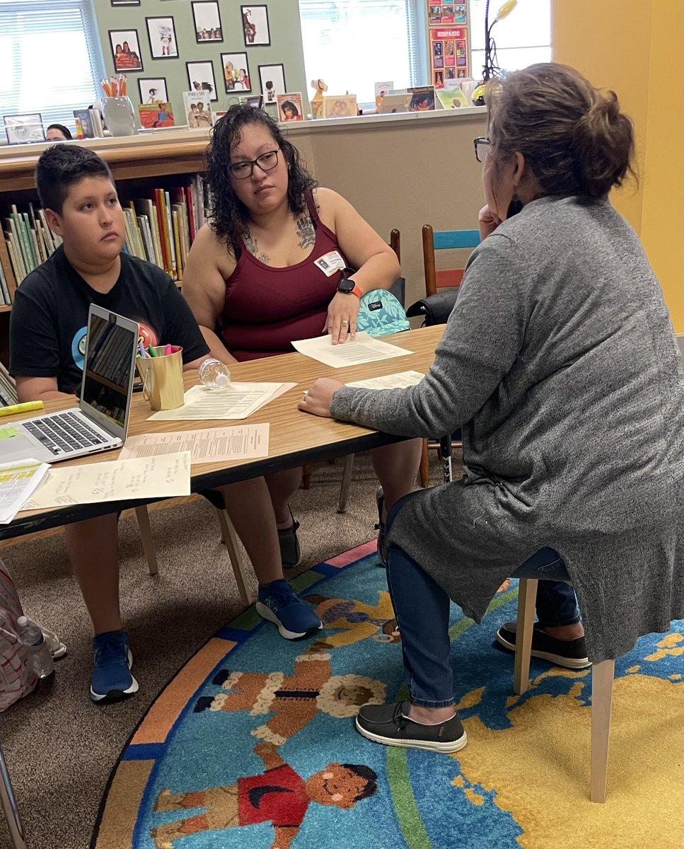 Equitable_Edu's tweet photo. Iโm so glad to see our strategic plan in action. Our pathways planning conversations for incoming sixth graders have been very productive and rewarding. Thank you, Seguin ISD counselors. #WeAreSeguin #CCMRready https://t.co/vAj5tyKxel