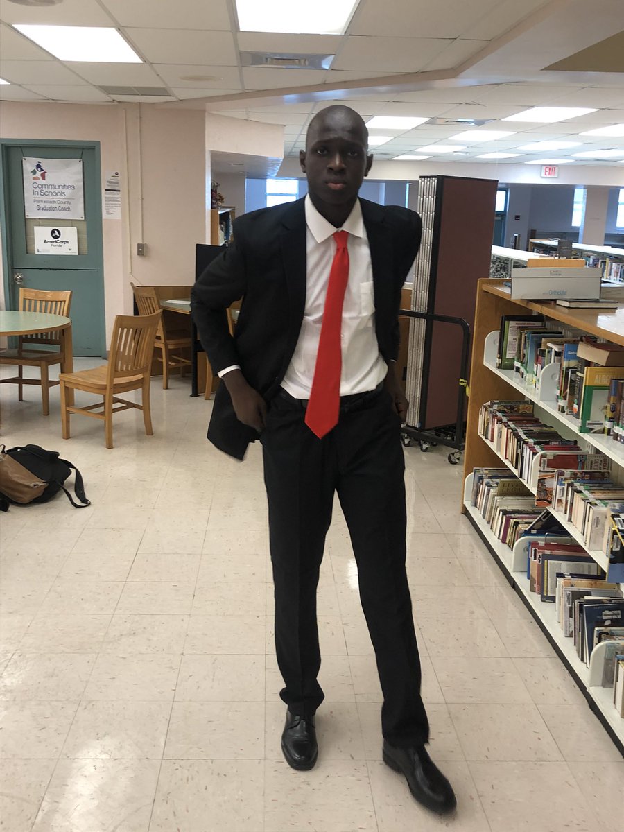 jeanbeast321's tweet photo. #NewProfilePicg Big thank you to @SuitsForSeniors for all I learned during my time in y’all’s program. #allglorytoGod #GodIsGood https://t.co/erm7xlM4aF