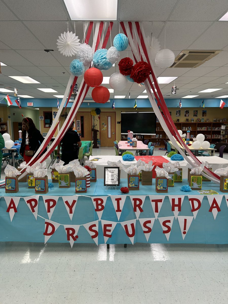 Jatara Simmons (@iteach_jgs) on Twitter photo I took my Green Eggs and Ham show on the road for Read Across America Day thank you <a href="/PrinGranger/">Katrina Granger</a> and <a href="/WestRivieraES/">West Riviera Elementary School</a> for having me 🤗 I took my Green Eggs and Ham show on the road for Read Across America Day thank you <a href="/PrinGranger/">Katrina Granger</a> and <a href="/WestRivieraES/">West Riviera Elementary School</a> for having me 🤗