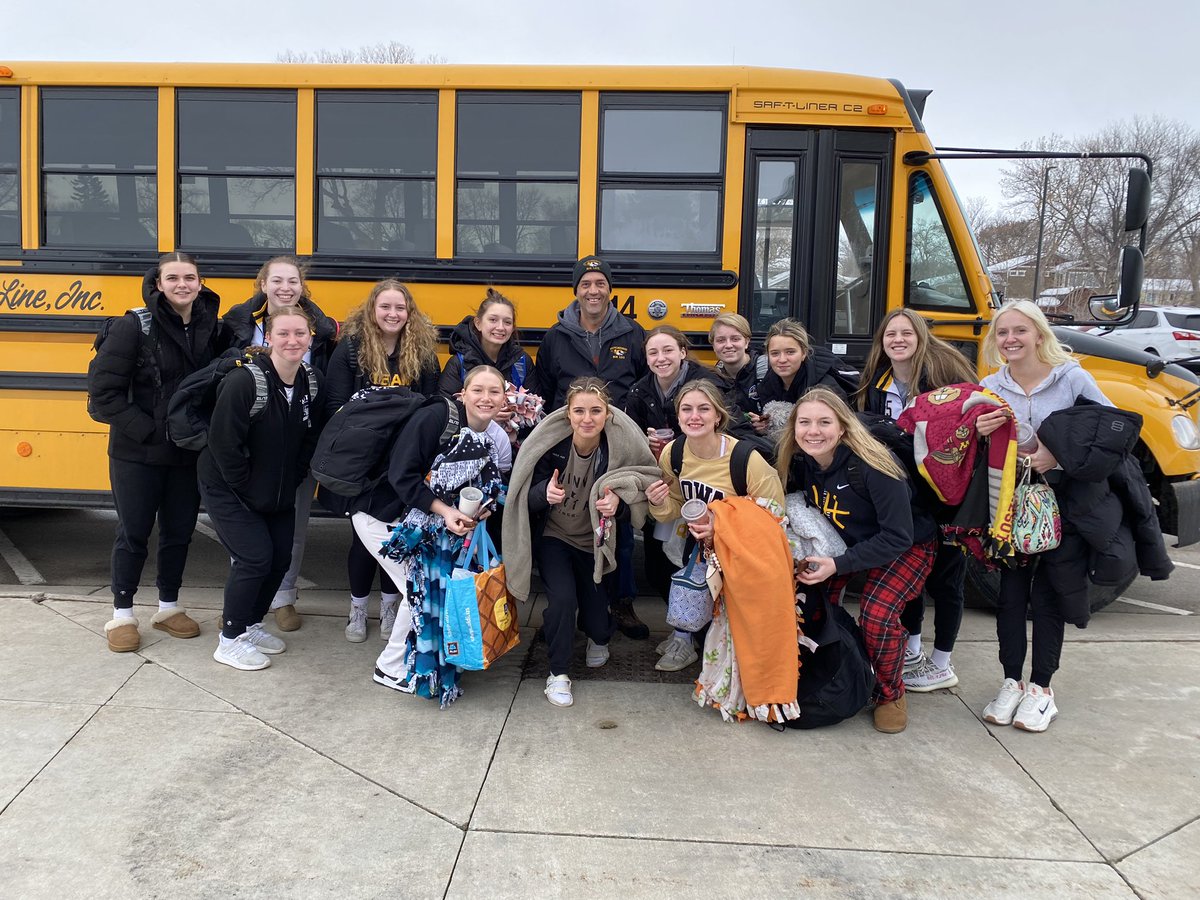 hutchtigergbb's tweet photo. Thanks to our Bus Driver Kelly!  He’s kept the team safe all season and just secured the day off to drive us Saturday!  
#busdriverappreciation https://t.co/MIbxJ8sazx