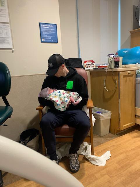 Paisley Lynn aka Babychoc has entered the world everyone say hi
