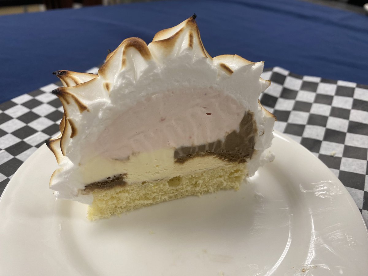 ChefChrisRajner's tweet image. We a rockin’ 1950’s theme dinner @LakesOfSylvania featuring some classics like Homemade Chicken Kiev and Baked Alaska! @TrilogyLiving #TheTrilogyDifference #TrilogyChefsRock #CSS #HighFives