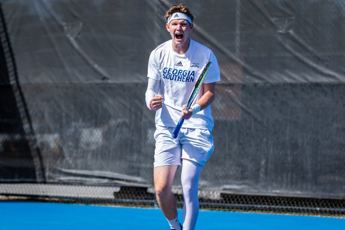 Men's Tennis Sweeps Singles, Wins Fifth-Straight Match

📰 bit.ly/3SIyRBC

#HailSouthern