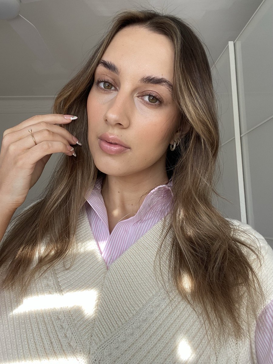 bondi_lashlab's tweet image. Beauty queens: Get ready to wake up with luscious lashes and bold brows! Check out Bondi Lash Lab&apos;s amazing selection of lash and brow growth serum, brow gel, brow pencil and a lash and brow kit. 

#LashLab #BoldBrows #LusciousLashes #BrowGel #BrowPencil #ShopNow