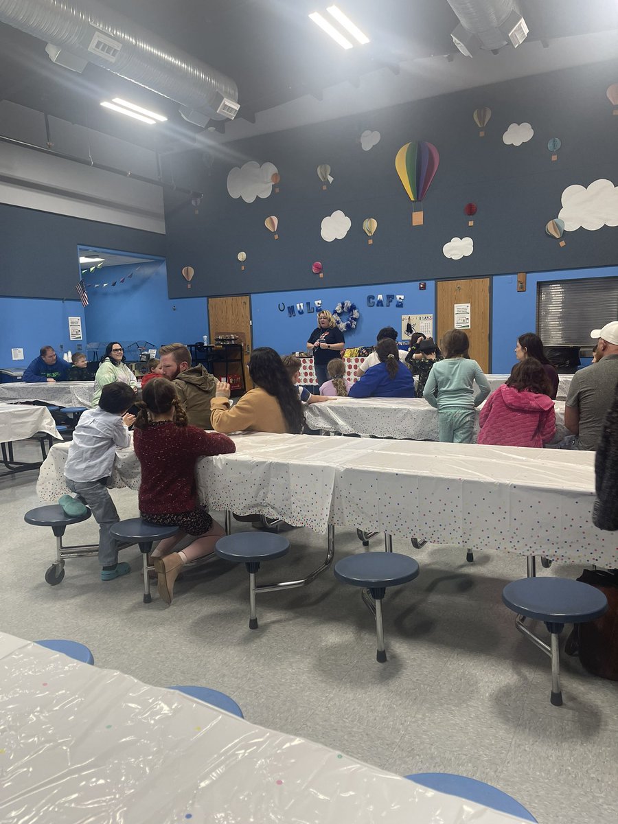 Lone Jack Elementary tweet media