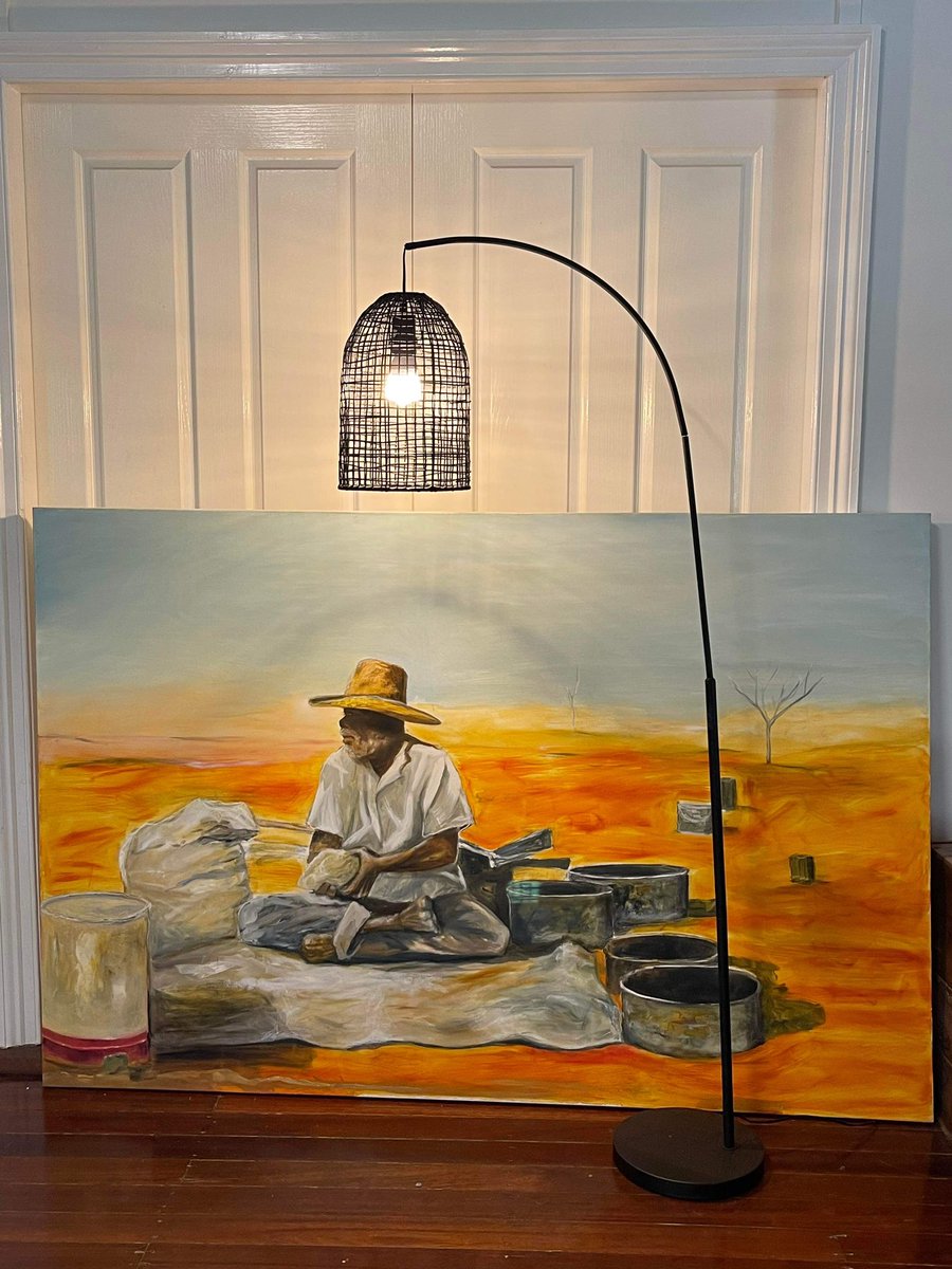 ShonaArtist's tweet photo. ‘Mac’… Pack Horse Camp Wave Hill Station 1960

My favourite part of this painting is Mac’s white eyelashes and his feet. 

#australianart #australianhistory #wavehill #cattlestation #northernterritory #beforethewalkoff #territoryhistory #australianag #outbackart https://t.co/SeJPi0C4Xv