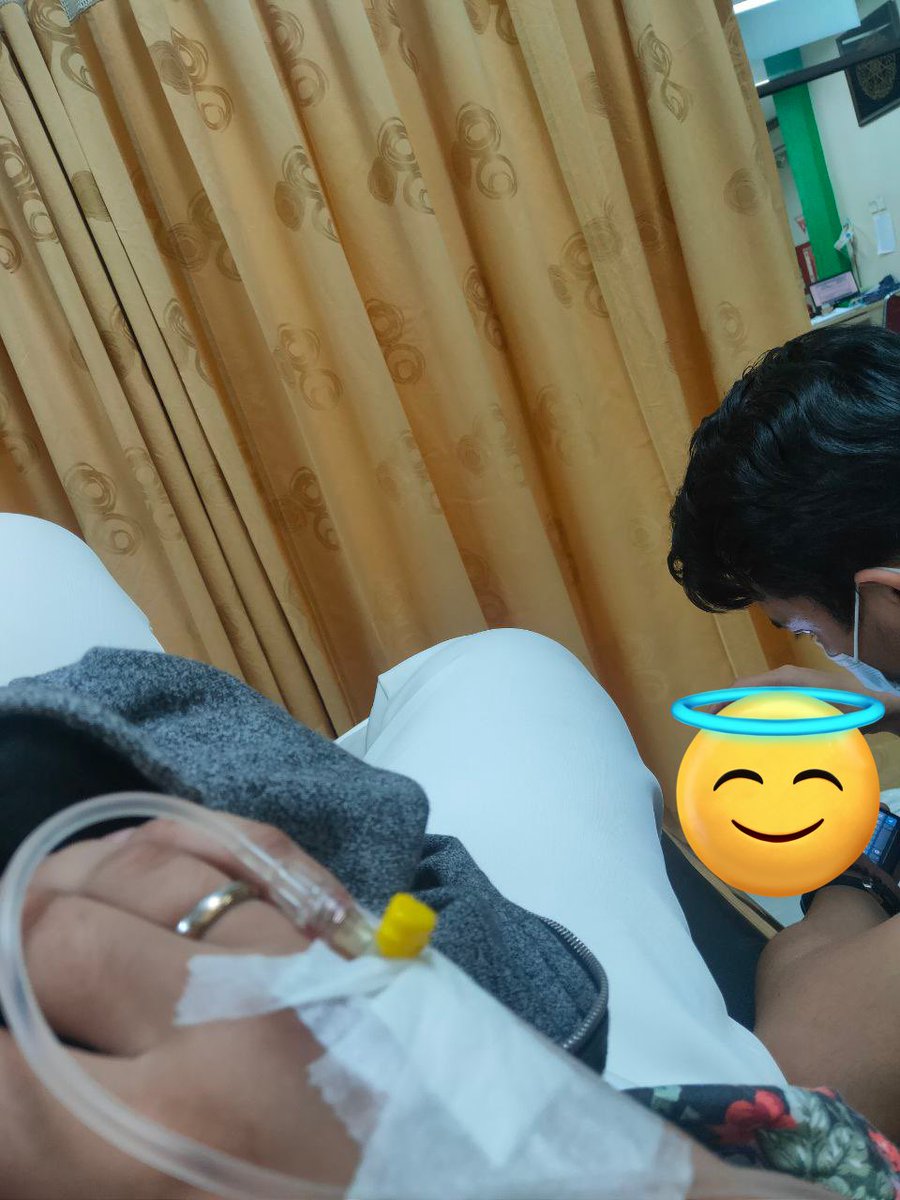 aeskyhigh_moon's tweet photo. Selamat morninggggg 🥰 cuman mau bilang, kalian semua jaga kesehatan yah, cuaca skrg lagi bener-bener hujan terus pagi siang sore malem 🥺 hati-hati beraktifitasnya 🫶🏻
Vitamin sama makan teratur jangan lupa 💜🤍 #ayo #sembuh #ninn 😩💪🏻 https://t.co/2s3qsf72IL
