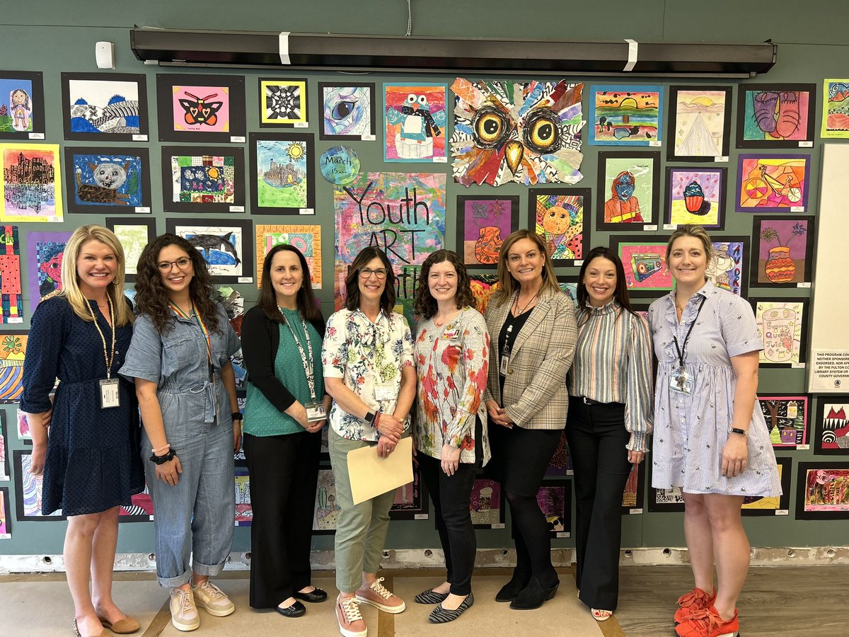 SweetAppleESArt's tweet photo. Happy Youth Art Month! Stop by the Milton Library this month to check out the AMAZING artwork from 10 local schools and 67 elementary artists โจ๐จโจ
#FCSYAM23 @FultonCoSchools @ArtsFCS @FultonZone5 @FultonZone7 @andylallison @MrsAlhadeff @Bookman30022 https://t.co/zUfLZLXnxI