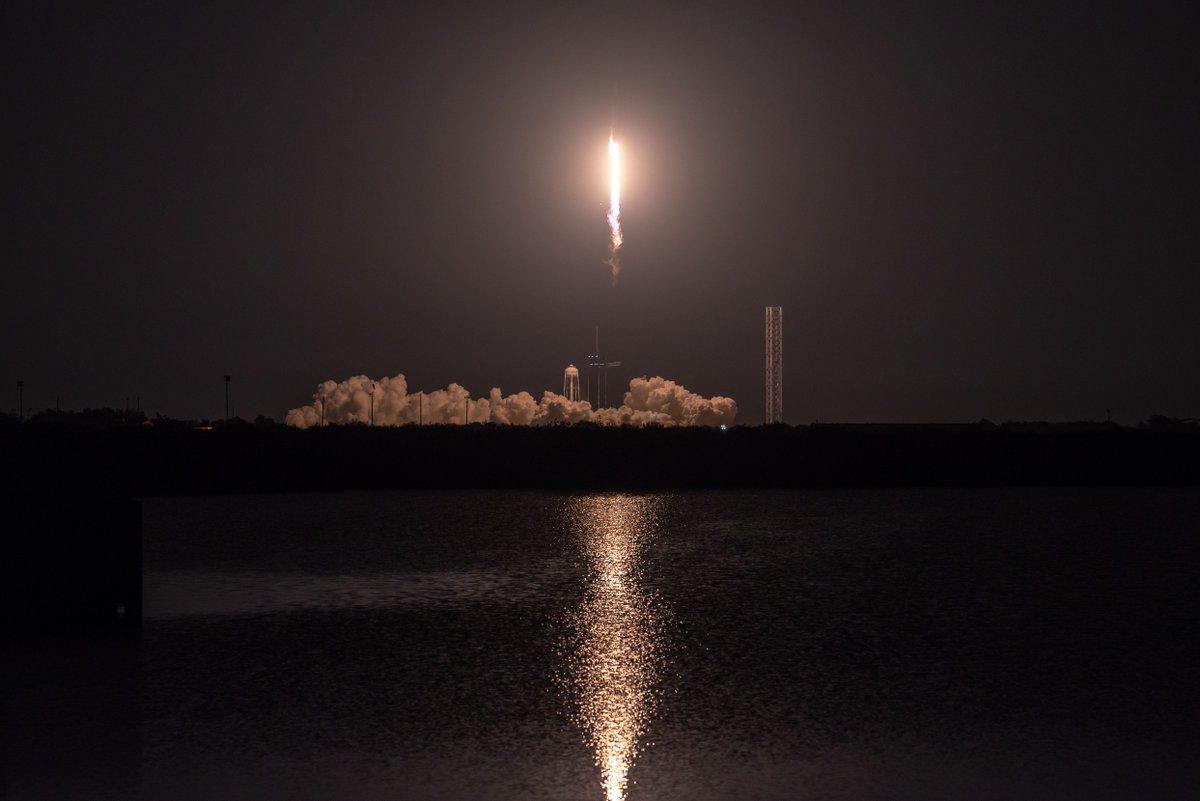 SLDelta45's tweet image. Check out the awesome photos from this morning&apos;s Falcon 9 Crew-6 launch! 

SLD 45 is proud to support missions like this that are crucial to research, innovation and advancement. Just another day as we #SetThePaceForSpace from AATS and the Eastern Range.