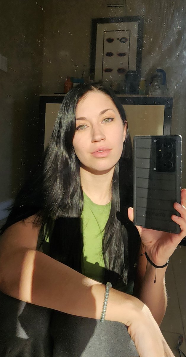 AlexxxCoal's tweet photo. Good afternoon, 
Wanna shoot some porn? https://t.co/dBtpUIesSt