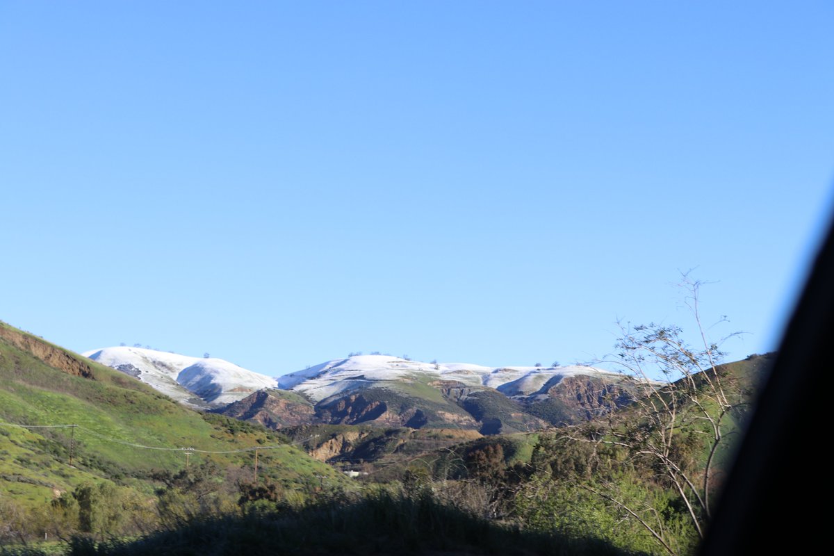 FireSimi's tweet image. Snow on Simi Valley Mountains (2/26/23) ❄️🏔️