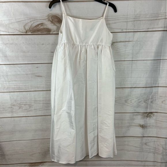 PoshHooking's tweet photo. So good I had to share! Check out all the items I'm loving on @Poshmarkapp #poshmark #fashion #style #shopmycloset #livetheprocess #thepopiv #usangels: https://t.co/uVkUBgsIuU https://t.co/yXsN0BrMBZ