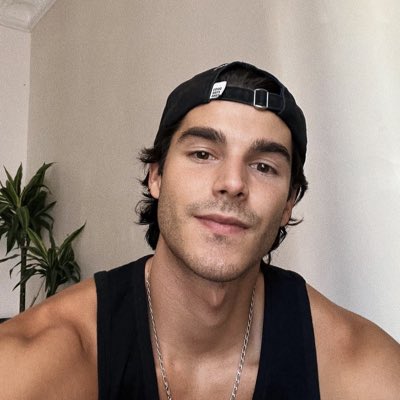 digglebel's tweet photo. #NovaFotoDePerfil https://t.co/h56Mm0E0Qn