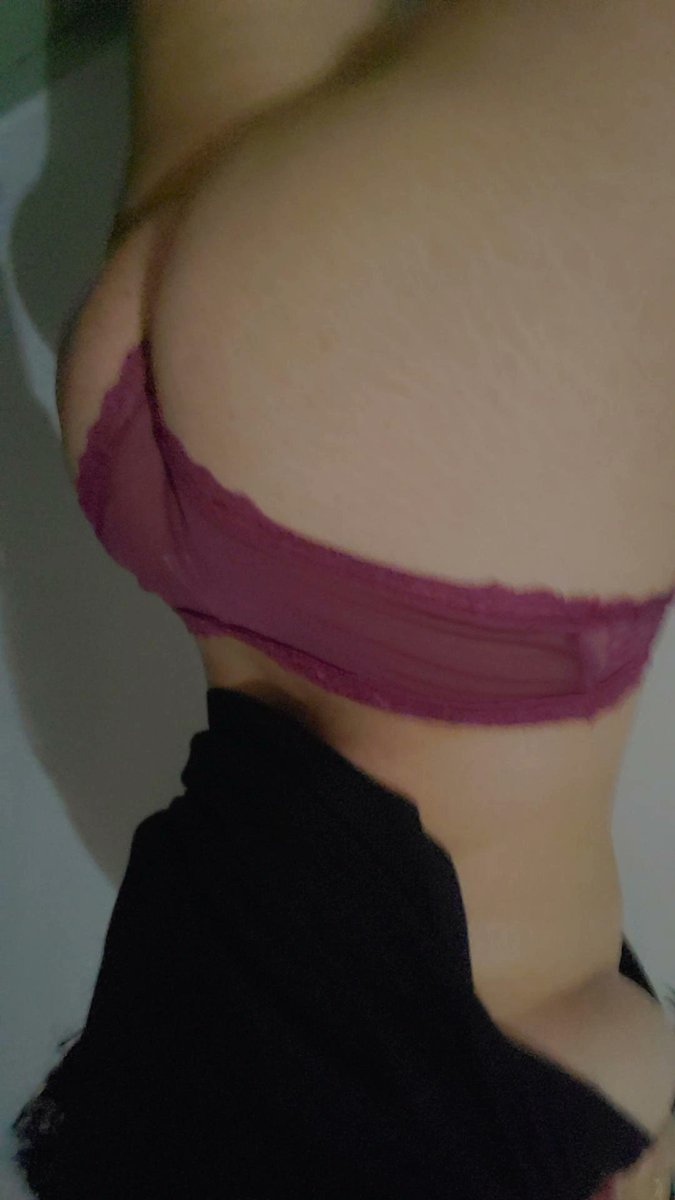 Laconselina's tweet photo. Que ganas de unas buenas nalgadas 🥵 https://t.co/OTRXA8iHTC