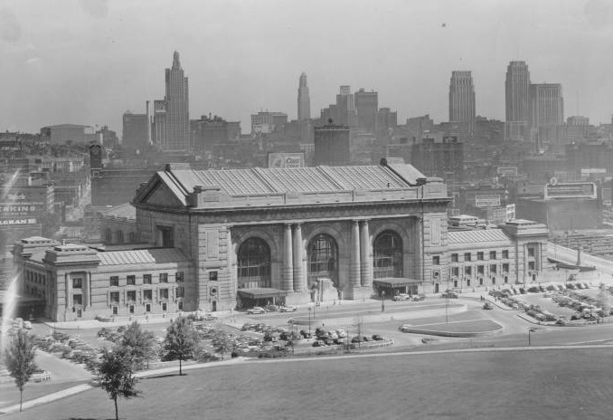 Union Station KC tweet media
