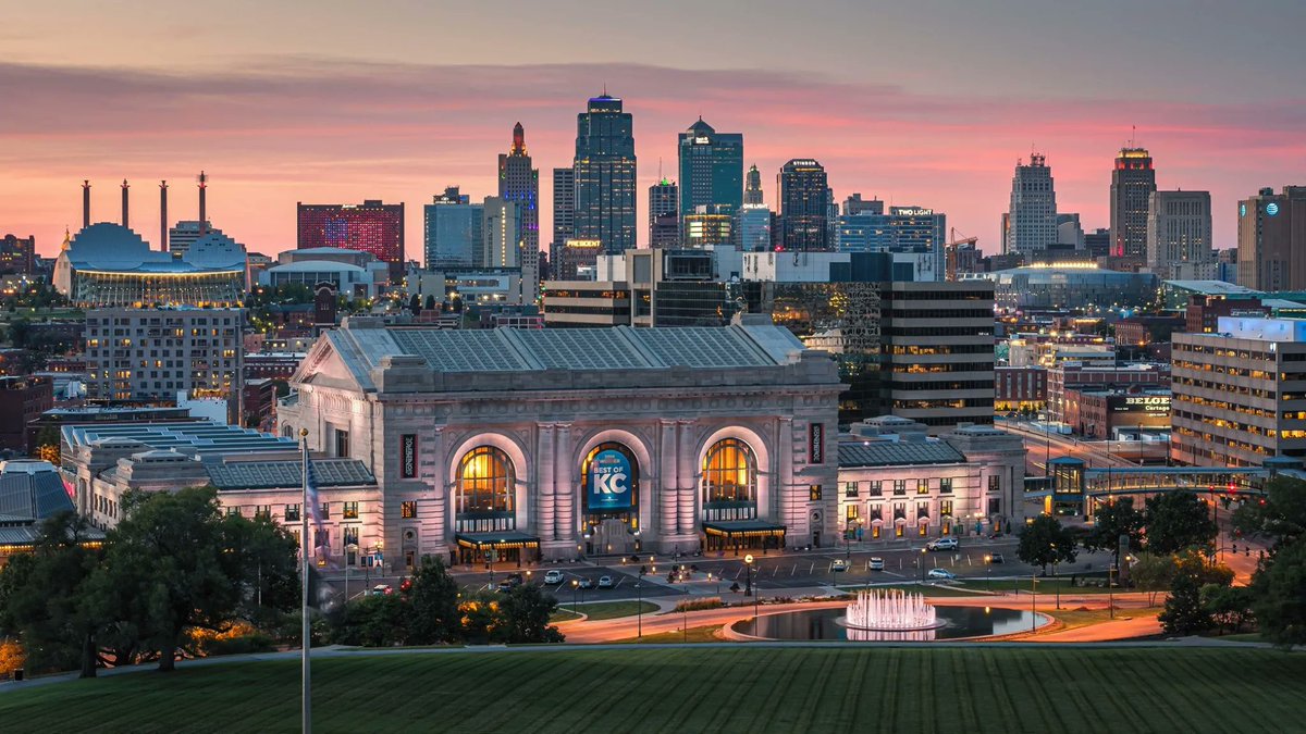 Union Station KC tweet media