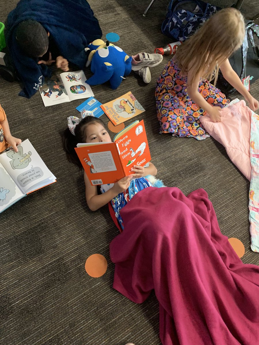 Celebrating Read Across America  Day today in kinder with blankets, books and a fluffy friend!