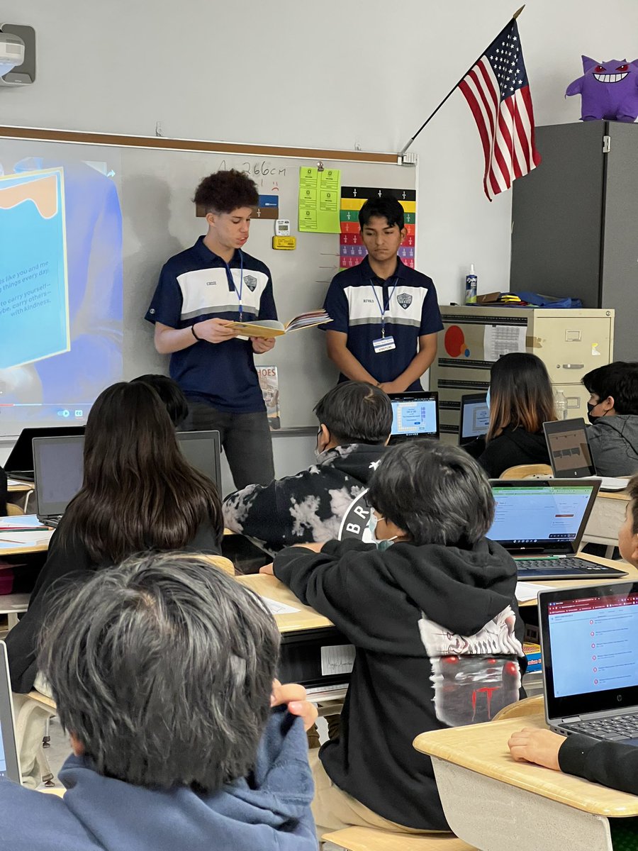 MsResasco's tweet photo. A HUGE thank you to Coach Dziuba and the soccer boys for reading to our students for #ReadAcrossAmericaDay! 📚 The students had so much fun and we all are looking forward to another fun-filled event soon! ⚽️ 🥅 🦓 @BowTieJoe23 @NBZebraSoccer @nbpschools @LincolnAnnex https://t.co/g03PEdkQrA