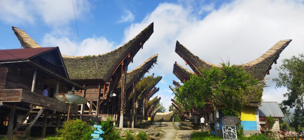 TuakToraja's tweet photo. Sa'dan Palawa', Toraja Utara.
#AyoKeToraja #ExploreToraja #TorajaAdv2enture https://t.co/uHdDYu8Mfe