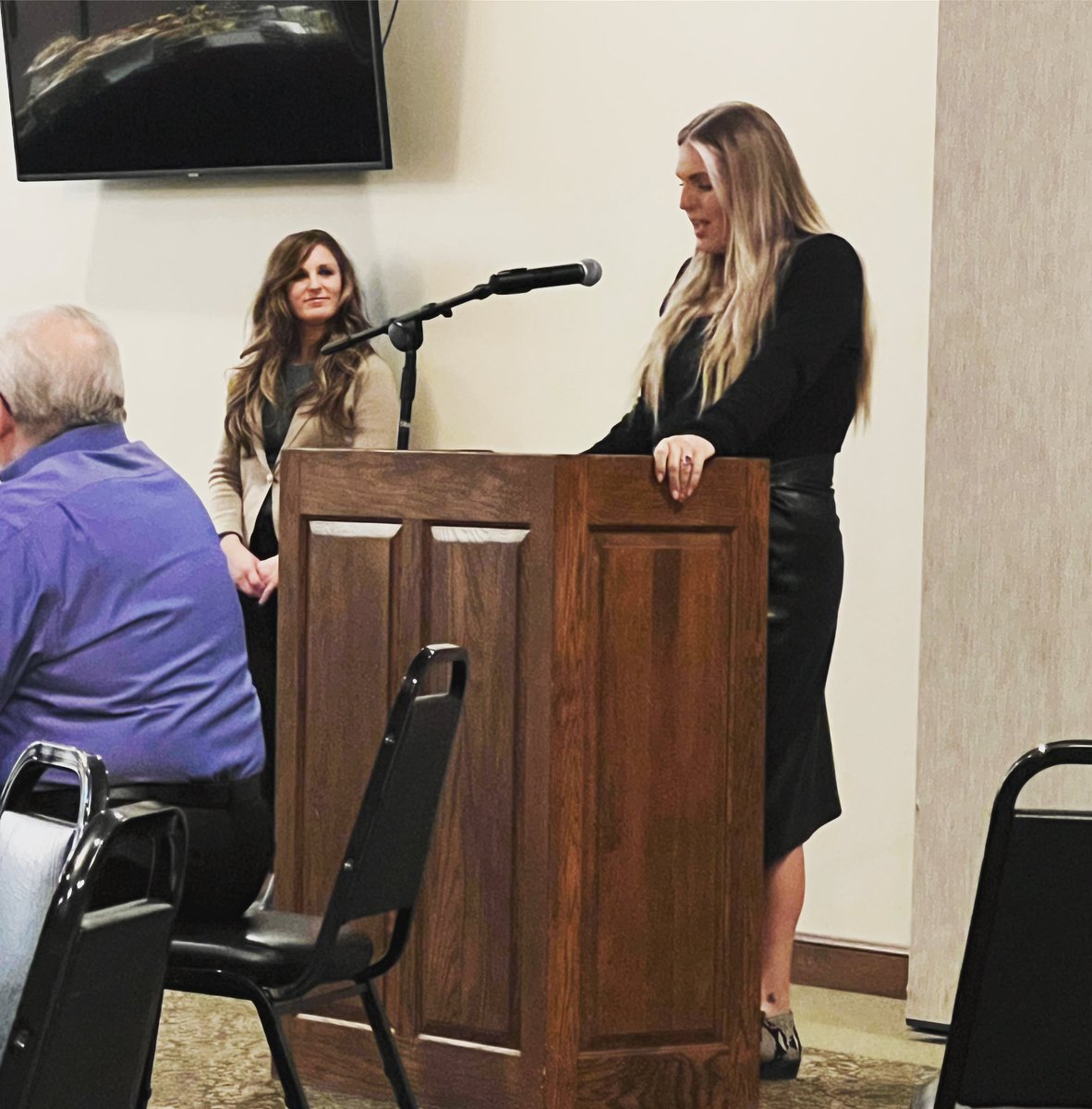 Well isn’t this just amazing! Tonight I was honored to speak as President of @AgingProgram Board of Directors during their big ✨REBRANDING✨ event! 

Introducing, the newly renamed, Licking County Aging PARTNERS! 🧡