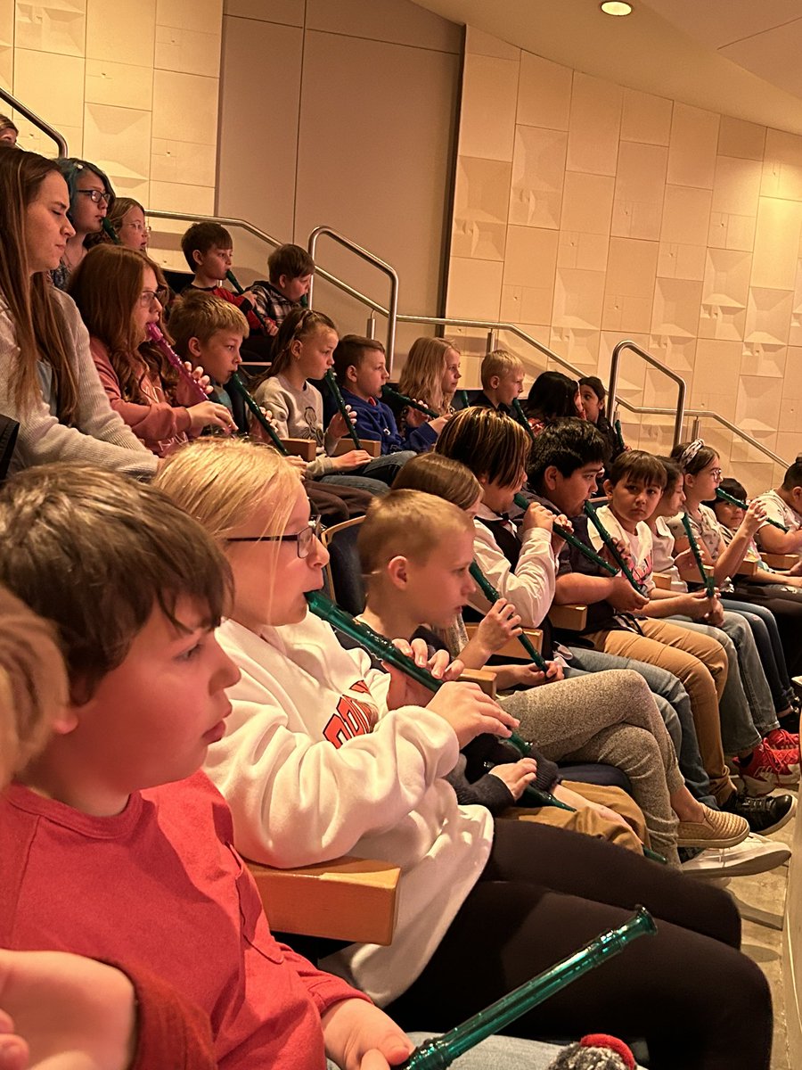 4th graders had an awesome day listening to the Omaha Symphony! Safe to say “Trampoline” by our very own Hadley was our favorite song 🎵 #lakeviewvikes