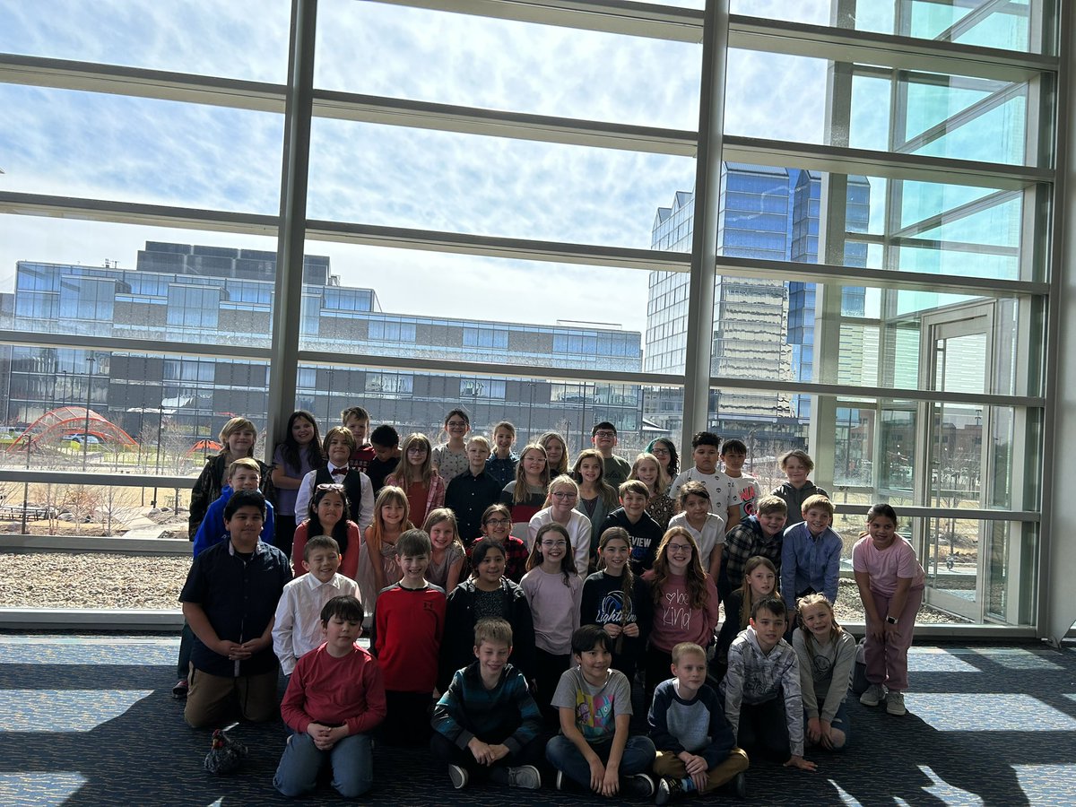 CaitlinDebower's tweet photo. 4th graders had an awesome day listening to the Omaha Symphony! Safe to say “Trampoline” by our very own Hadley was our favorite song 🎵 #lakeviewvikes https://t.co/tuaWtH1yJl