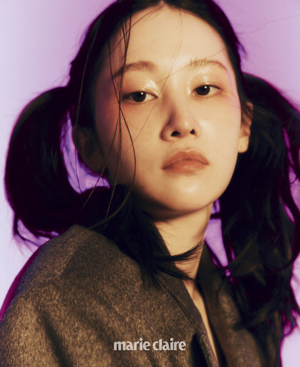 할리우드 데뷔작 <모나리자와 블러드 문>의 개봉을 앞둔 배우 #전종서 와 함께한 화보를 공개합니다. 감독 애나 릴리 아미푸르와 나눈 이야기부터...