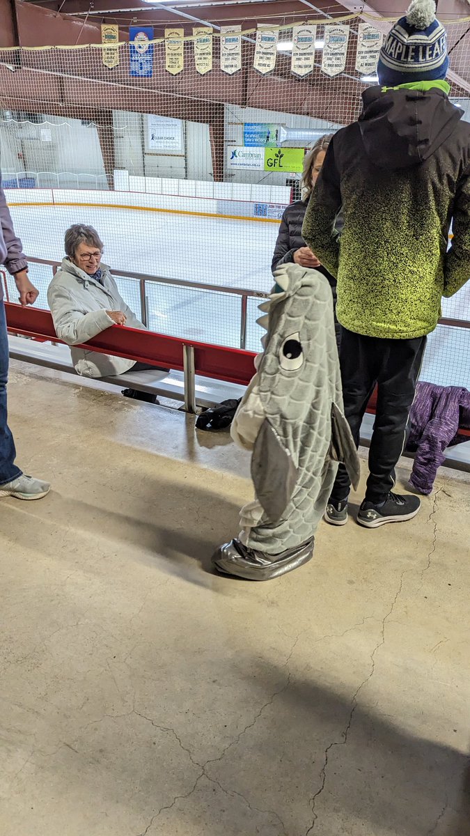 ManitobaSharks's tweet photo. Future Shark #GoSharksGo https://t.co/WnzlNKul2w