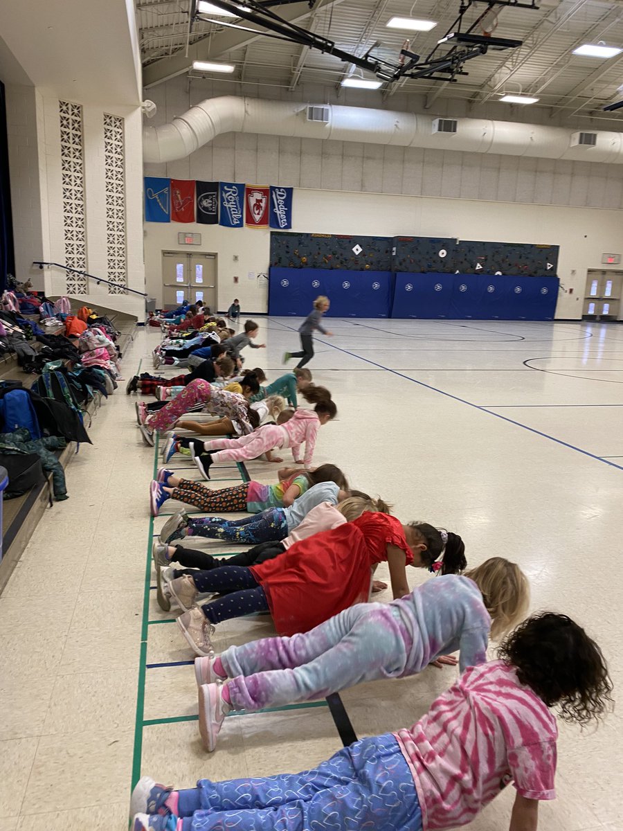 LVELIONSPE's tweet photo. Kindergarten &amp; 1st grade Fitness Club’s skill of the day was Push Ups! Couldn’t have been more proud of the way these kids got after the Workout of the Day:
5 minute AMRAP 
5 Push Ups
Run to the line
5 Push Ups
Skip back to the start line!
🦁💪 https://t.co/5I2vhH3QQp