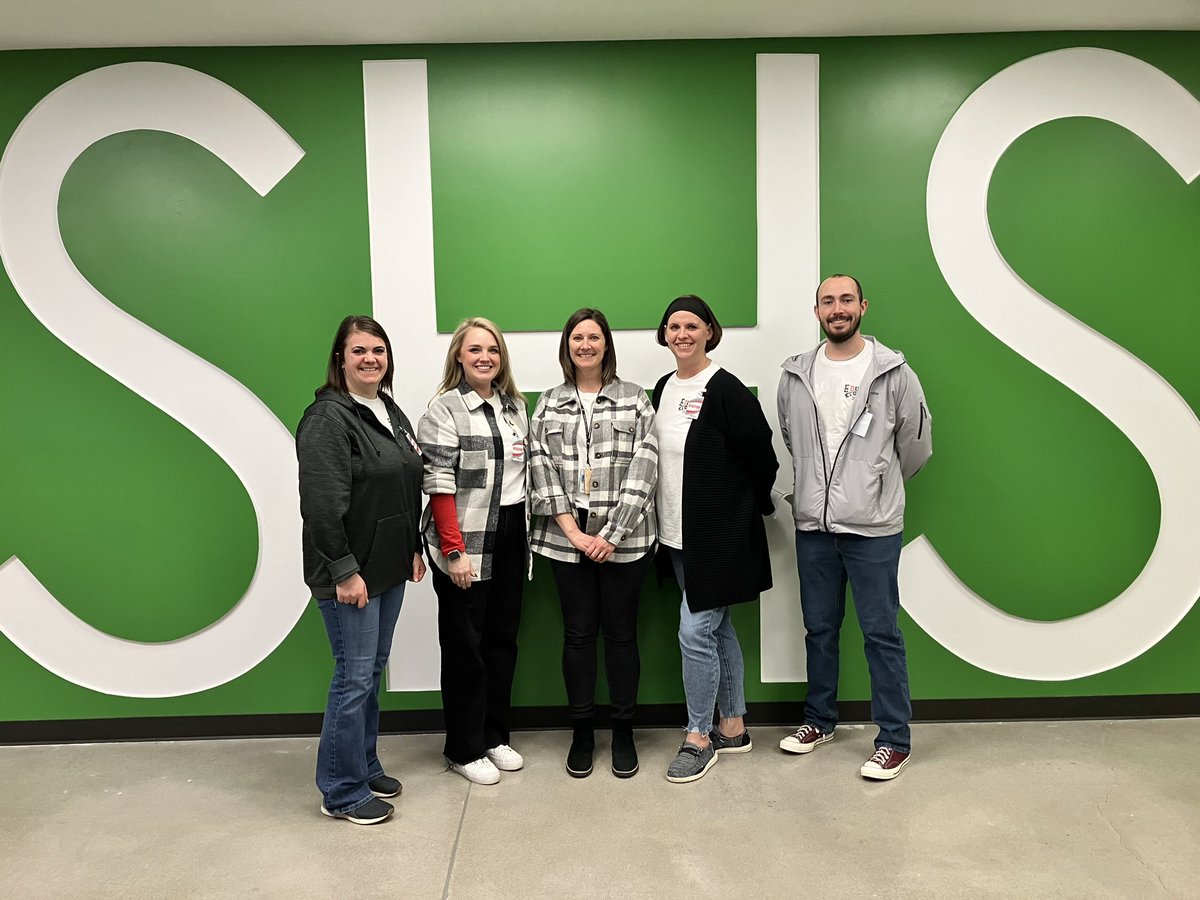Had a great time touring schools with my Kansas Teacher of the Year team today. I really enjoyed showing them what a great place our district is. Thanks to all the amazing staff who helped make it a memorable day! #305GrowsGreatness