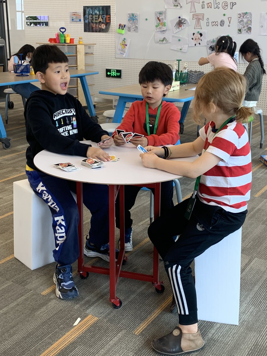 elizabeth baker tweet media