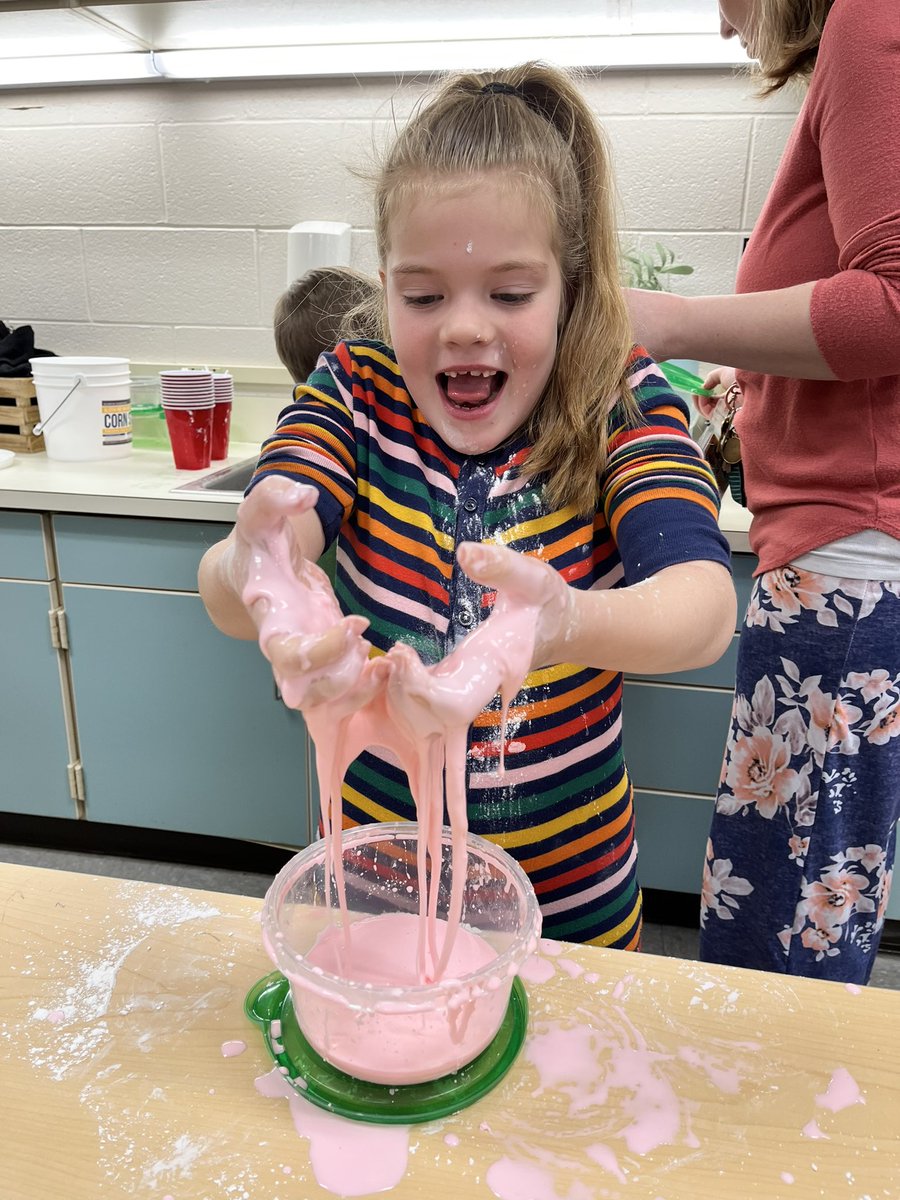 Mrs. Brenize tweet media