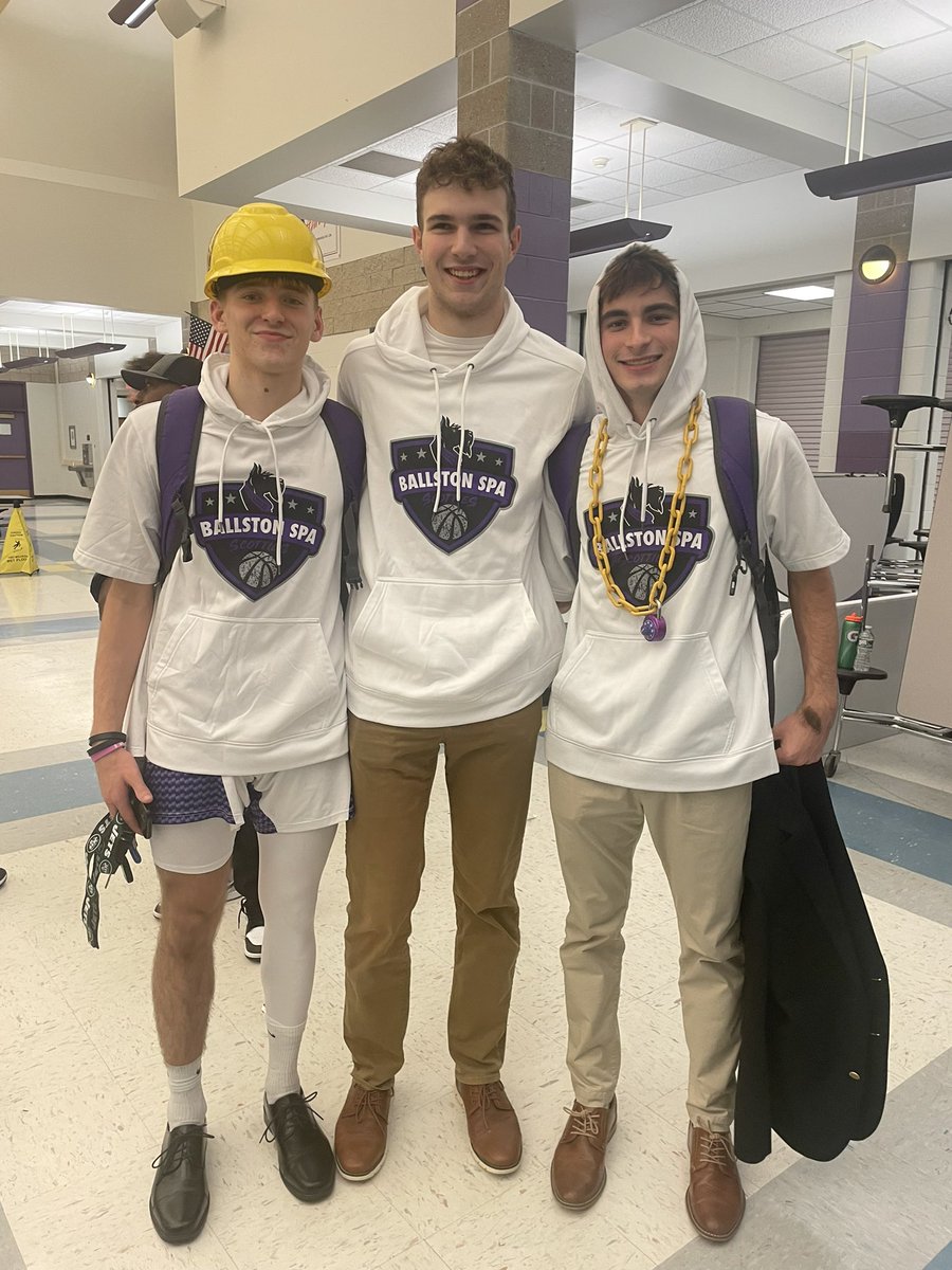 Adirondack Wild tweet media