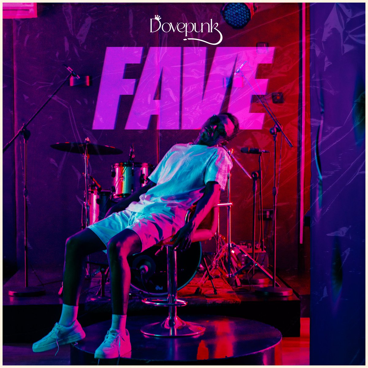 #FAVE drops today
March 03 ✅

All platforms including <a href="/Spotify/">Spotify</a> , <a href="/TIDAL/">Tidal</a> , <a href="/AppleMusic/">Apple Music</a> , <a href="/tiktokcreators/">TikTok Creators</a> 

Snippet pin 📌  on <a href="/Dovepunk_/">Obongowo</a>  profile😉