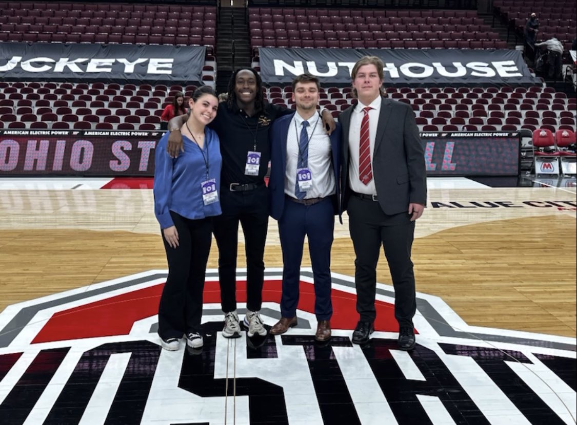 CMDeFiore's tweet photo. Such a great last home game and Senior Night for @OhioStateHoops last night! Senior Justice Sueing was the 🔝 scorer for the Buckeyes with 16 points! The team went 20-20 for free throw shots 💯 and all three seniors scored double digits!! Thank you @SGSR_OSU ❤️❤️ https://t.co/oLT14ua5DR