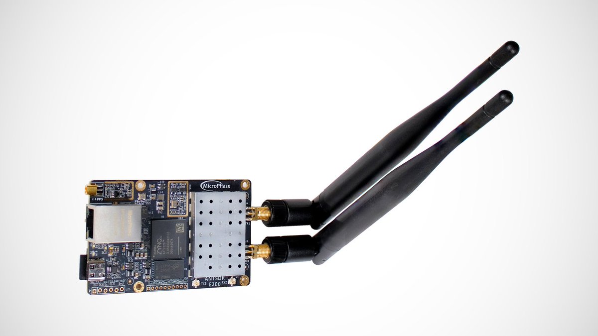rtlsdrblog's tweet image. ATNSDR E200 set to begin Crowdfunding on CrowdSupply soon rtl-sdr.com/atnsdr-e200-se…