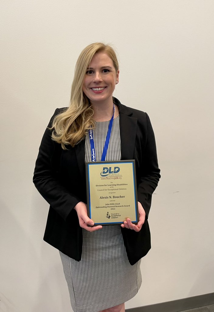Very proud of Dr. Alexis Boucher @alexisnoelleb for winning the 2022 John Wills Lloyd Outstanding Doctoral Research Award @CECDResearch @CECMembership #CEC2023 🥂