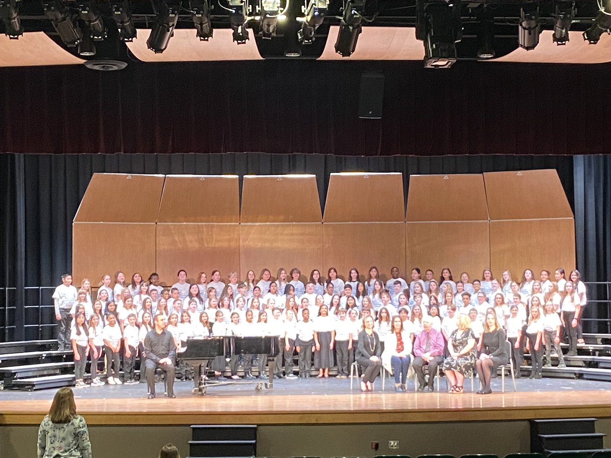 BSES Chorus & General Music tweet media