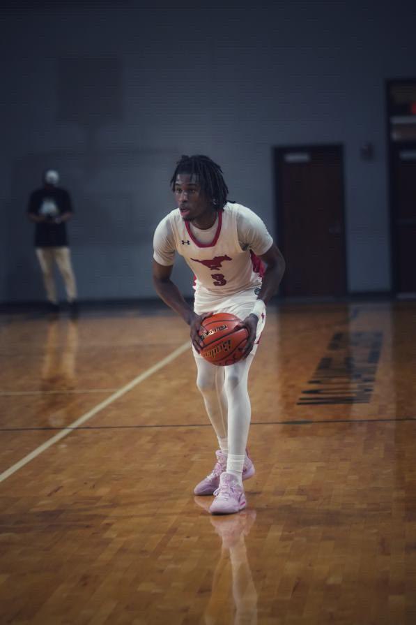 GoffneyBill's tweet photo. @WHSMustangHoops my MVP. The one who does all the things that don’t show up on the stat sheet. The talker The hustler the defender the one who shows up everyday the opinionated the one who hates to lose @Jutaun3 My Captain. Slimothy https://t.co/P0PoxY3wNY