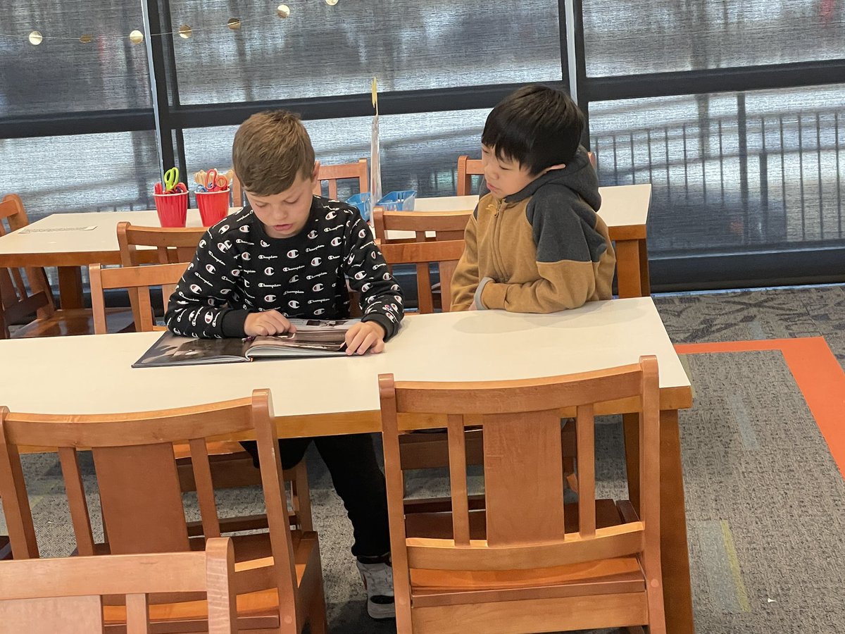 RHMediaCenter's tweet photo. Celebrating Read Across America Week with our buddies! (Part 1) @RikerHillRams @taralockwood7 @annamaria730 https://t.co/c7YmLOJRmp