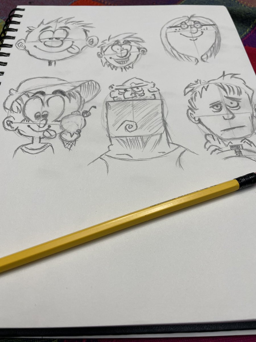 JosueBadi's tweet photo. Aprendiendo a dibujar!! Profesor: YouTube https://t.co/9t0q842x08