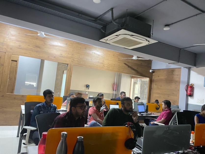 thinktankertech's tweet image. Last Saturday we had an amazing workshop on typescript.
The workshop covered the basics of TypeScript, including types, interfaces, classes, and more.
Keep the learning mode on.
#TypeScript #TypeScriptlang