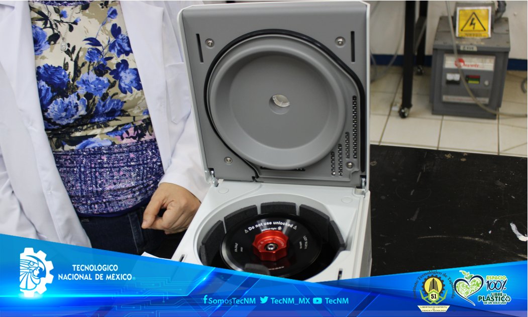 ittapachula's tweet photo. #ElTecNMTapachulaInforma 
#INIFECH

En el laboratorio de Ingeniería Química del ITTapachula, se realizó la entrega del equipo “Eppendorf Centrifuge 5420”, y se capacito a los docentes para su uso, mediante el Programa Federal del Fondo de Aportaciones Múltiples (FAM 2022). https://t.co/ZCAeKo1ya3