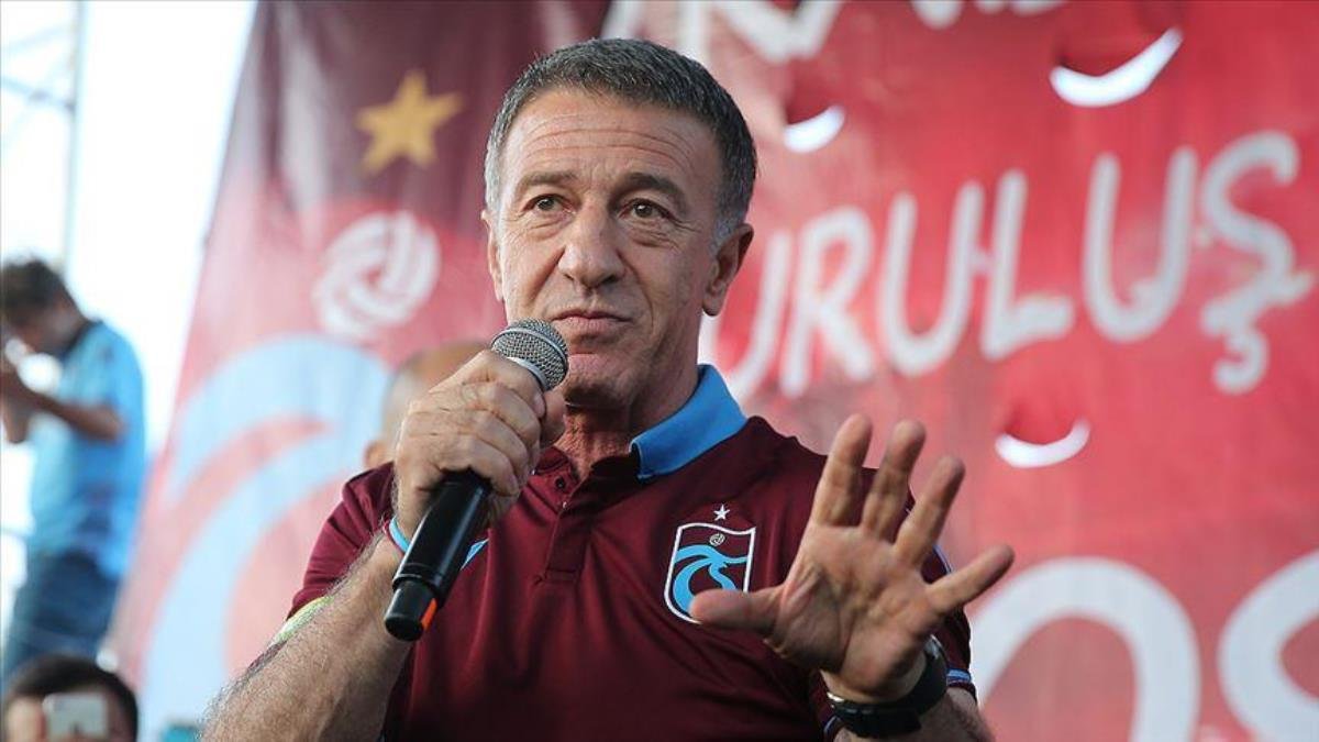 Ahmet Ağaoğlu, Trabzonspor Başkanlığından istifa etti.