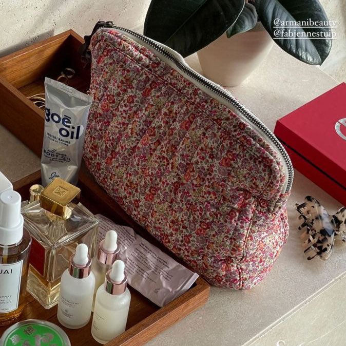 lvnareclps's tweet image. friday