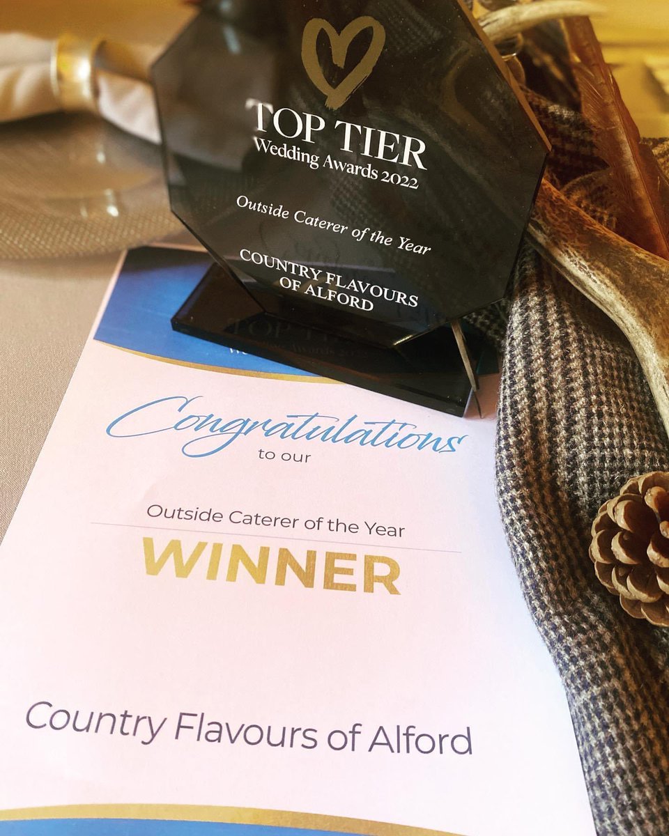 We are so grateful to all the brides and grooms who voted us Outside Caterer of the Year 🥰
We were delighted to be presented with this trophy ✨

#love #toptierawards #elitepromotions #aberdeenshireweddings #cflavoursalford #weddings