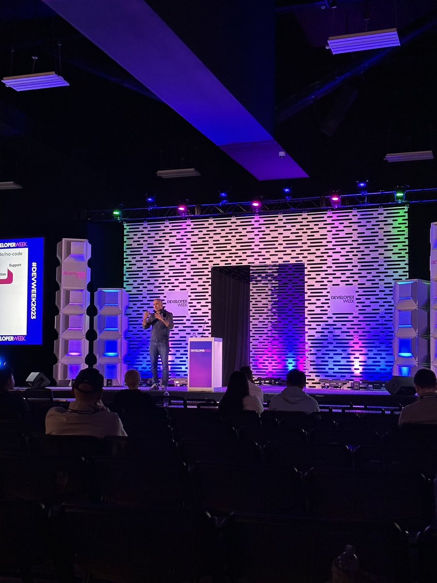 DinaraBogetic's tweet image. #DevWeek2023 #Oakland #CA