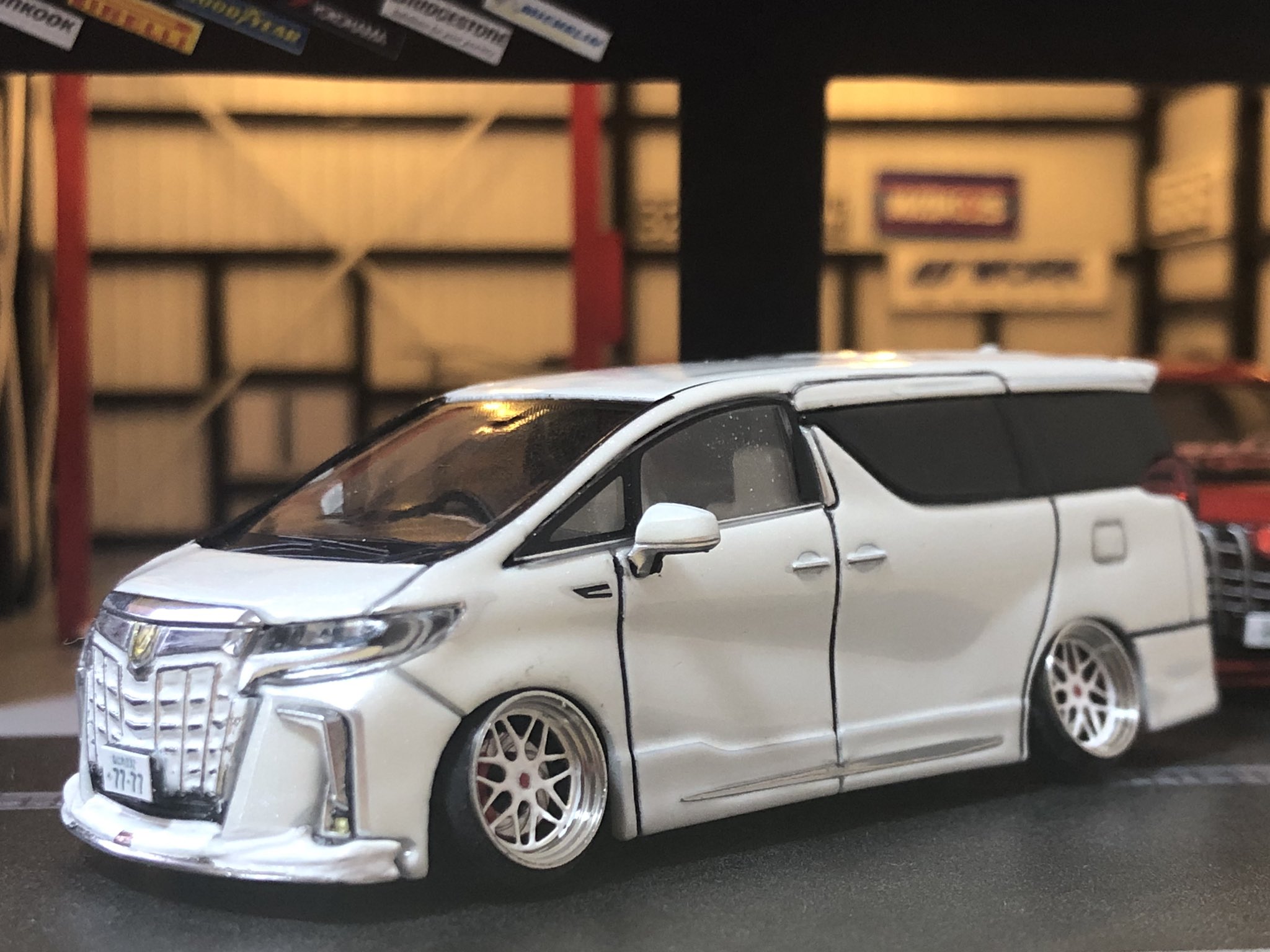 1/64 Custom Garage Remake on X: 